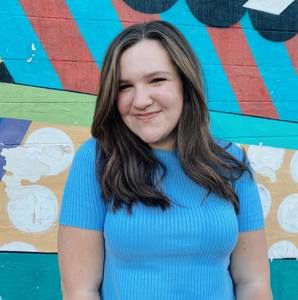 Meet your Posher, Bella